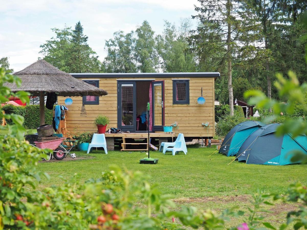 Camping Het Vossenhol เออร์เมโล ภายนอก รูปภาพ